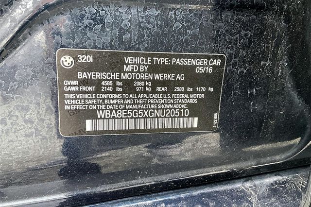 2016 BMW 3 Series 320i xDrive Image 26 of 30