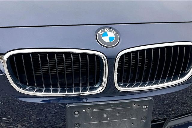 2016 BMW 3 Series 320i xDrive Image 29 of 30