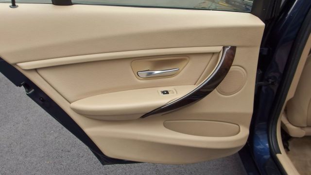 Vehicle image 20 of 63