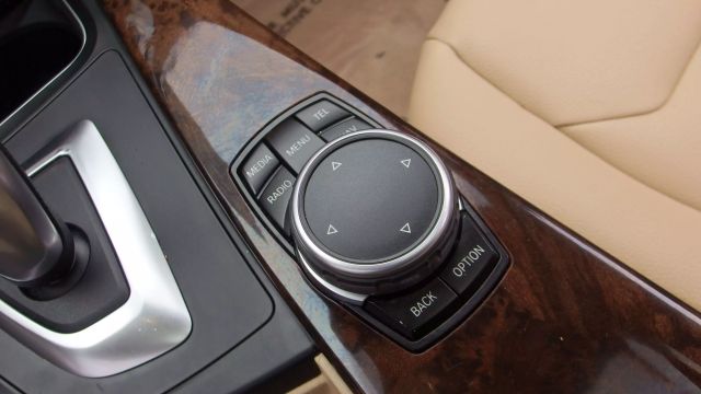 Vehicle image 57 of 63