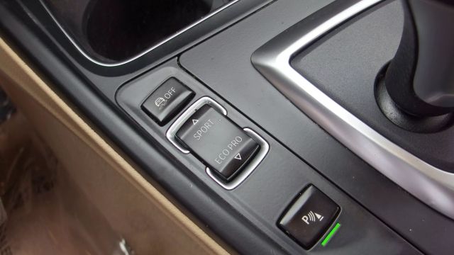 Vehicle image 56 of 63