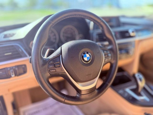 Vehicle image 24 of 28