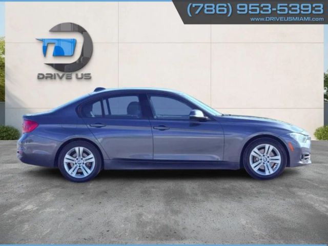 Vehicle image 7 of 28