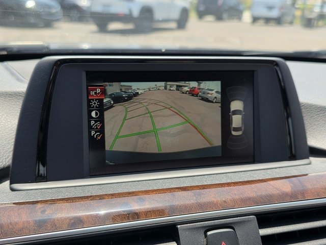 Vehicle image 22 of 41
