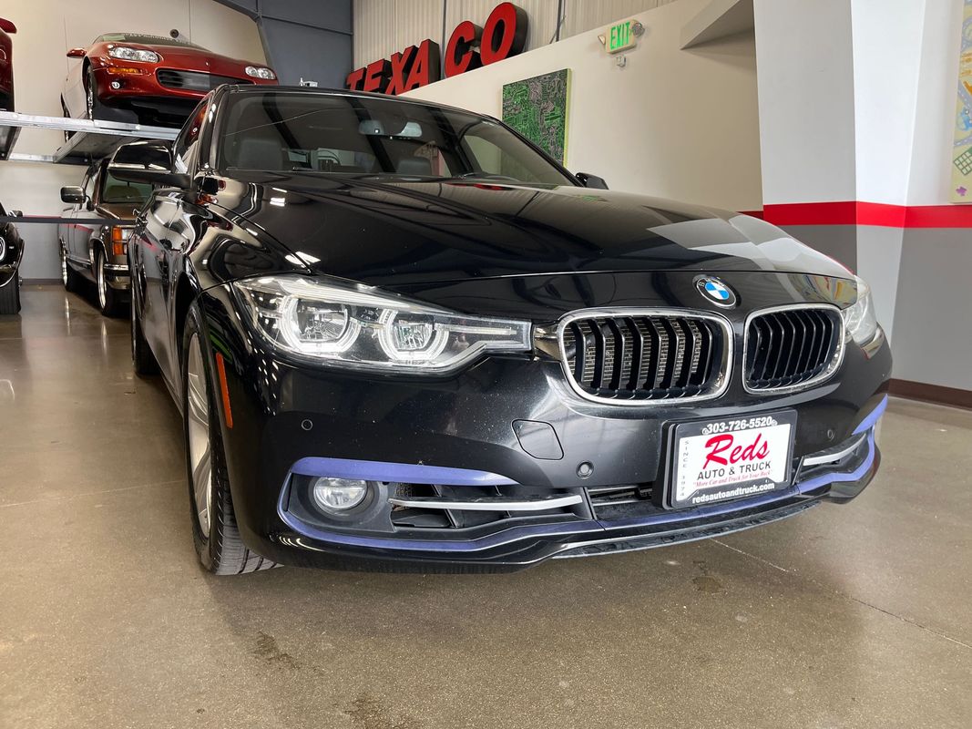 Vehicle image 73 of 74