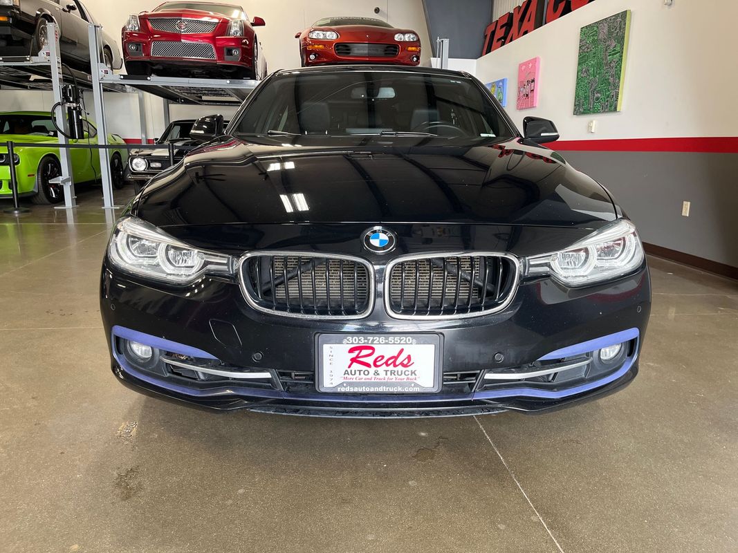 Vehicle image 42 of 74