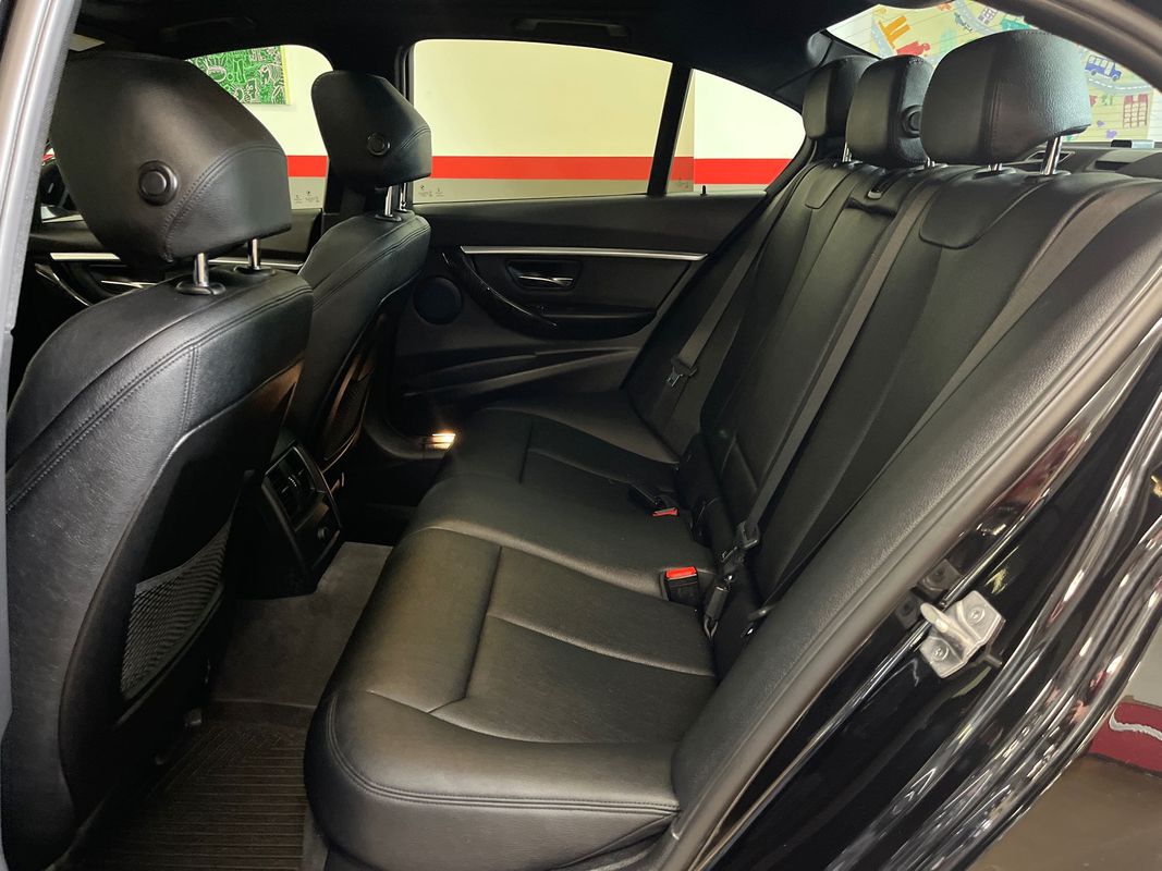 Vehicle image 54 of 74