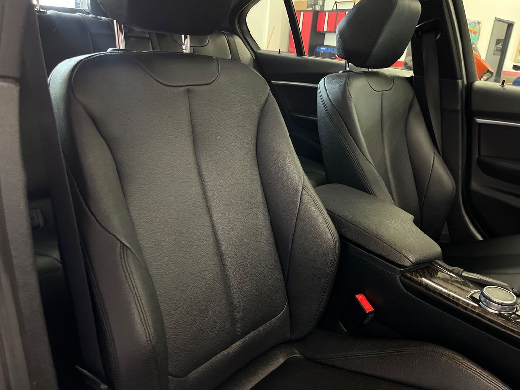Vehicle image 48 of 74