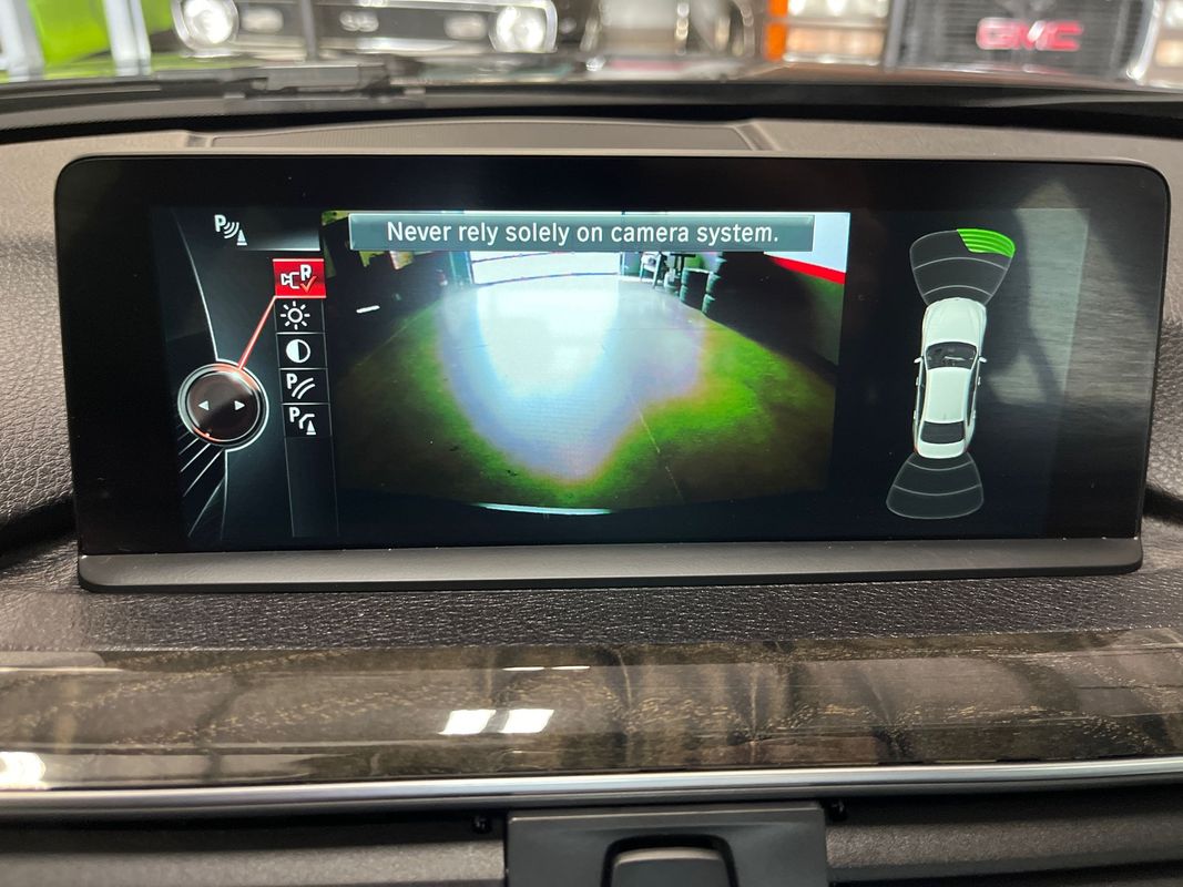 Vehicle image 62 of 74