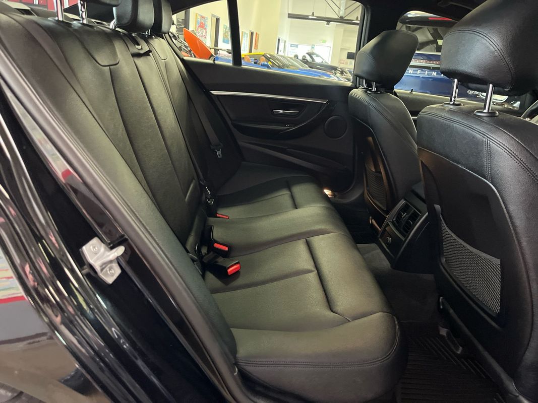 Vehicle image 49 of 74