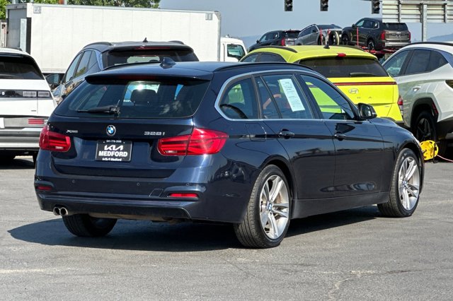 Vehicle image 6 of 27