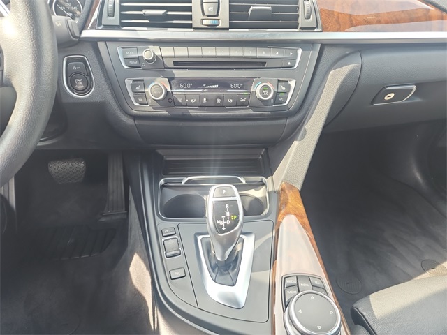 Vehicle image 25 of 25