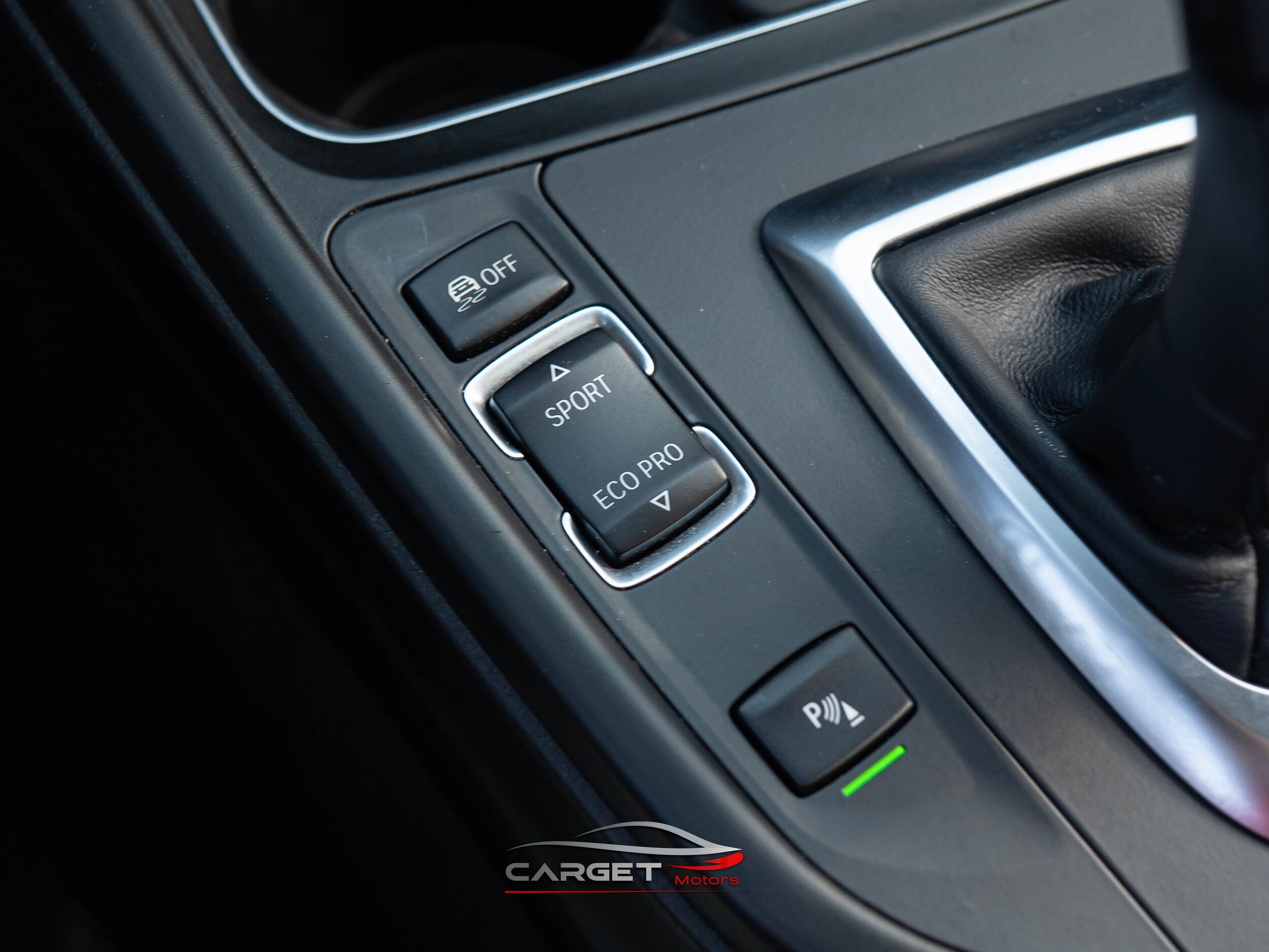 Vehicle image 36 of 54