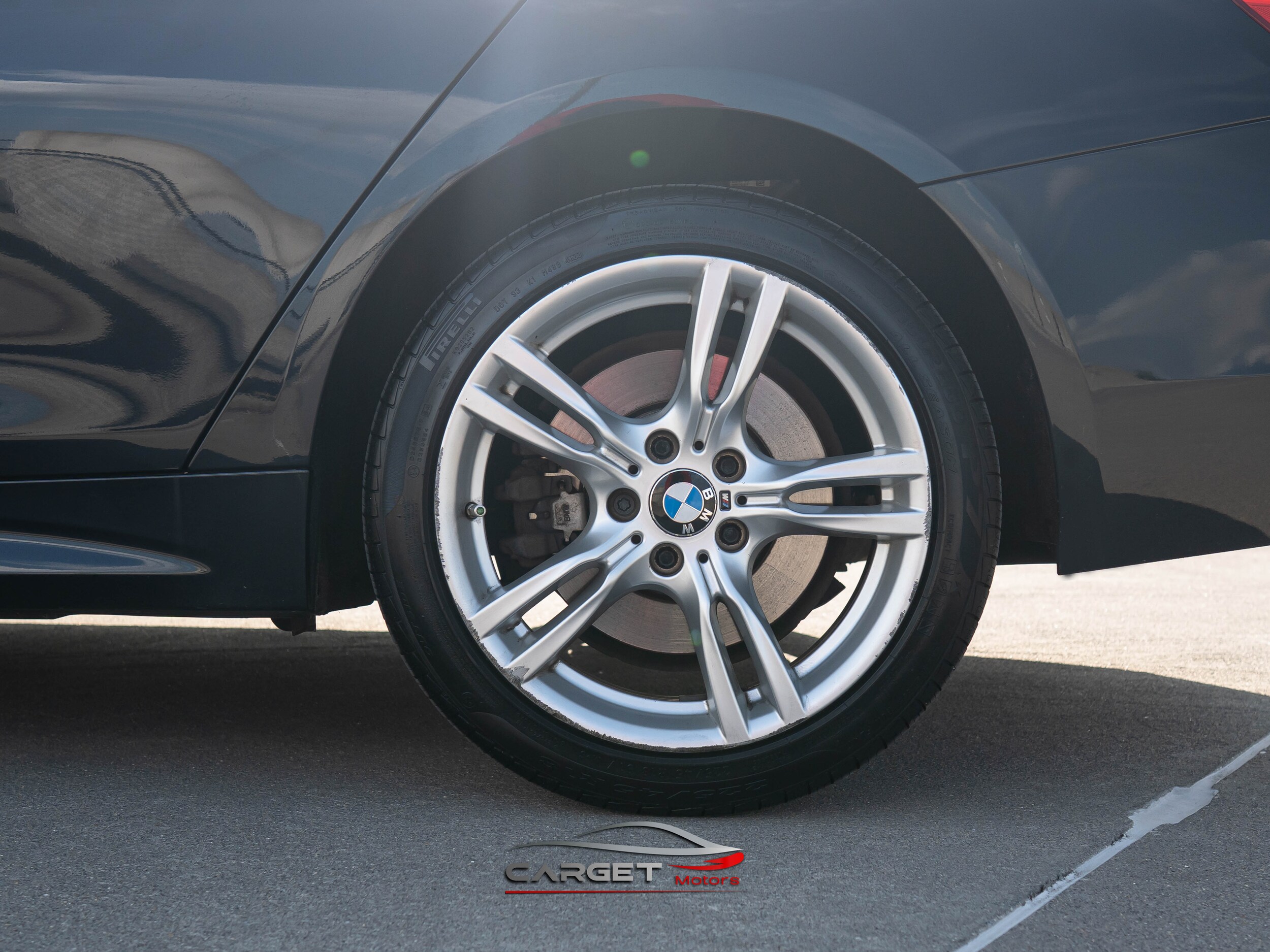 Vehicle image 11 of 54