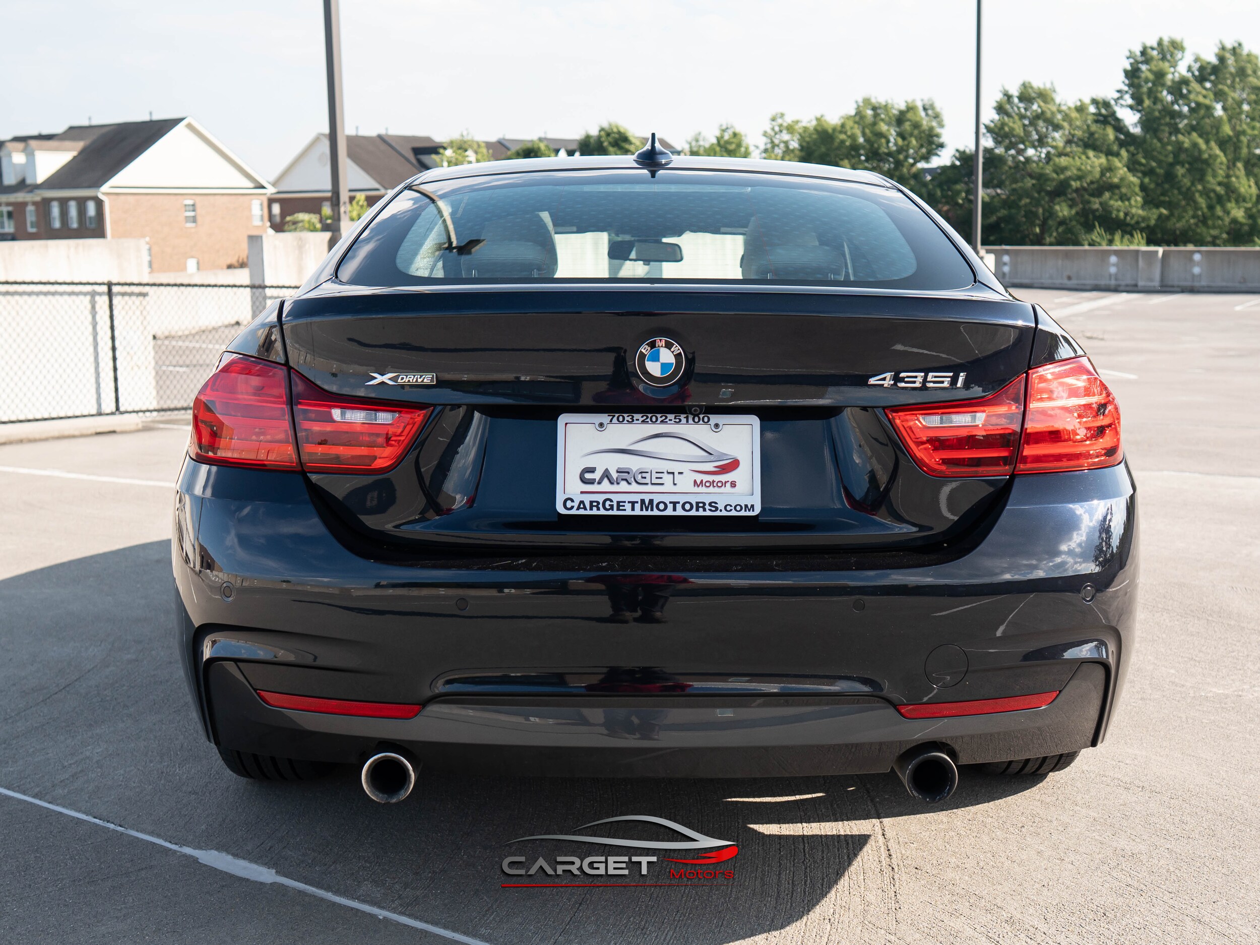 Vehicle image 4 of 54