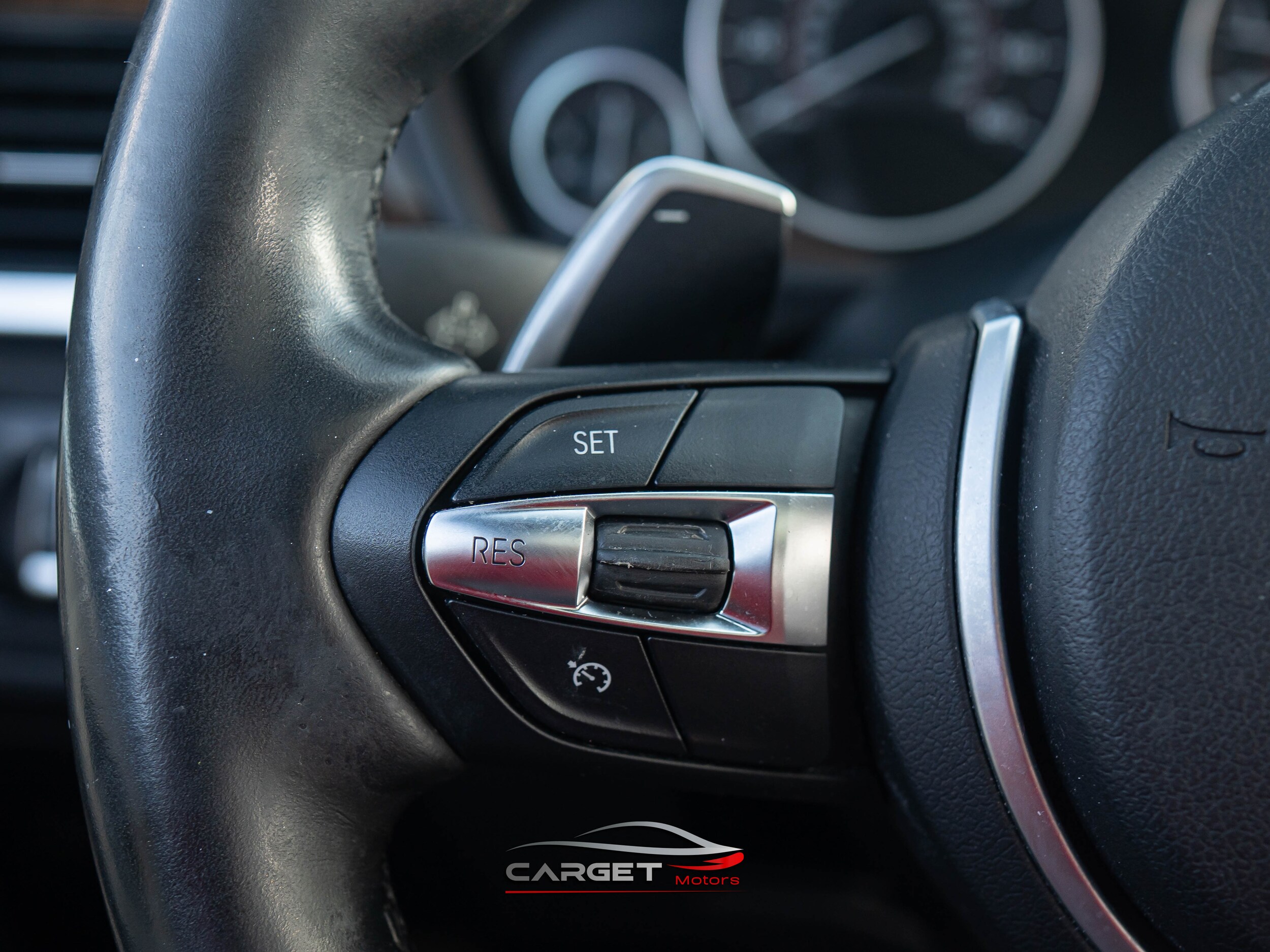 Vehicle image 23 of 54