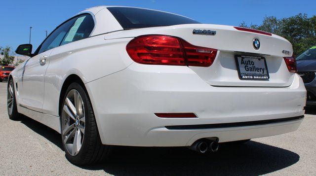 Vehicle image 5 of 18