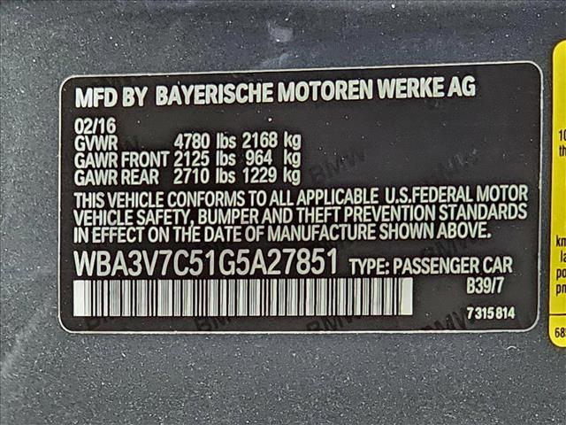 Vehicle image 17 of 18