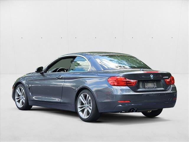 Vehicle image 7 of 18