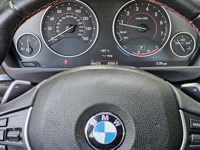 Vehicle image 12 of 18
