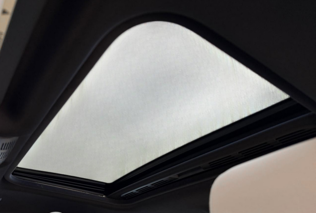 Vehicle image 17 of 32