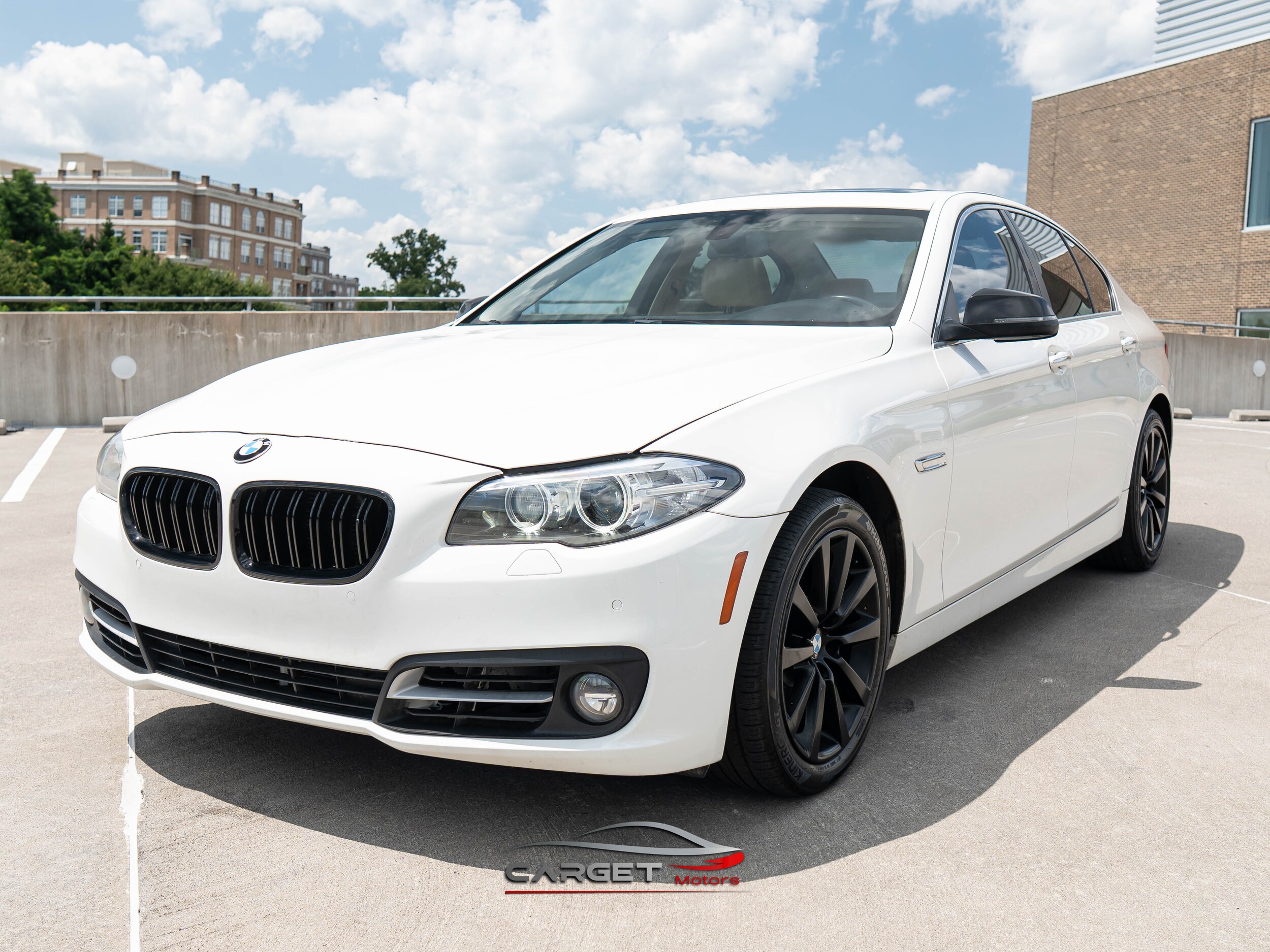Vehicle image 1 of 52