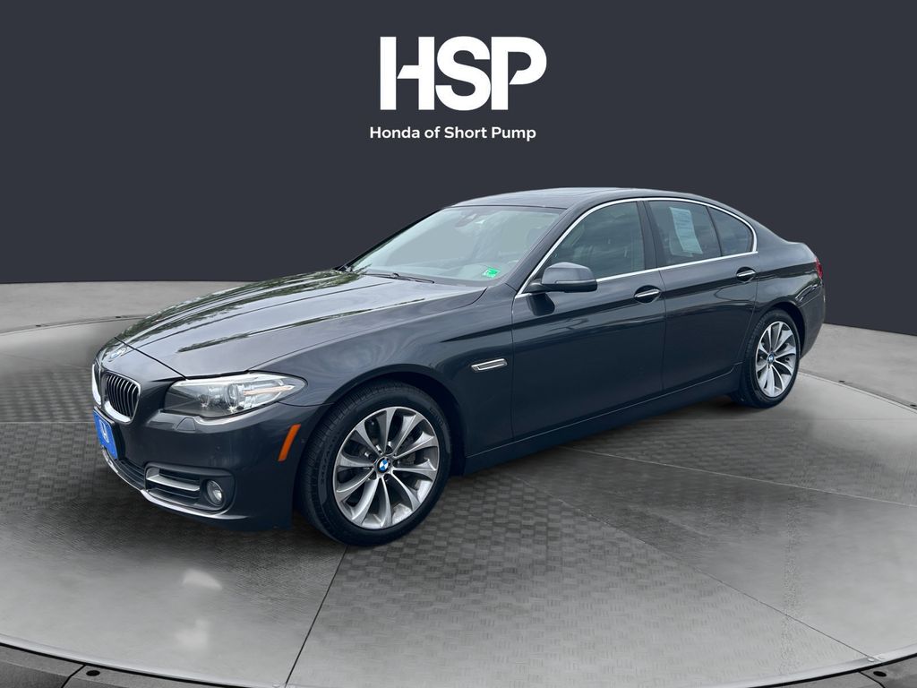 2016 BMW 5 Series 528i xDrive Image 1 of 15
