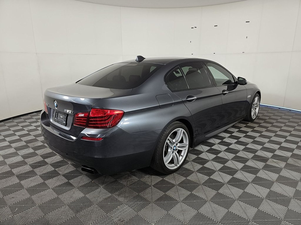 Vehicle image 2 of 5