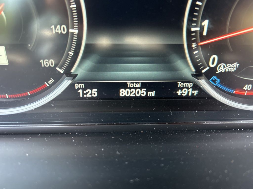 Vehicle image 23 of 50