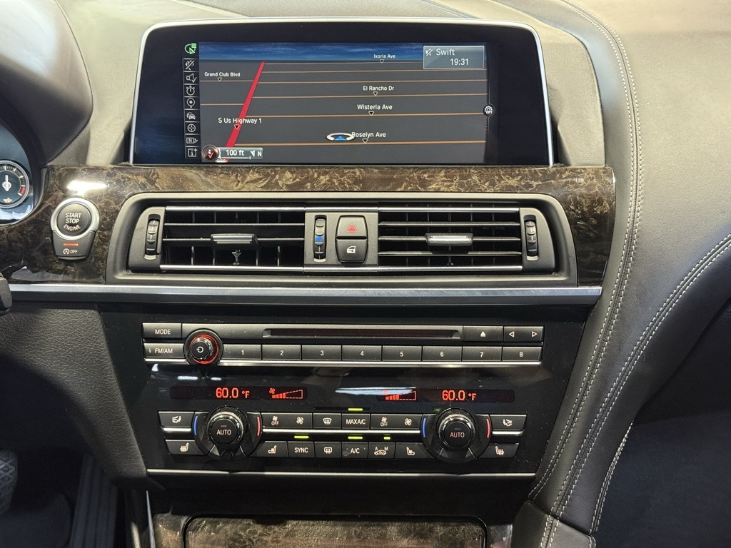Vehicle image 16 of 20