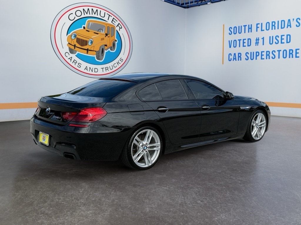 Vehicle image 4 of 20