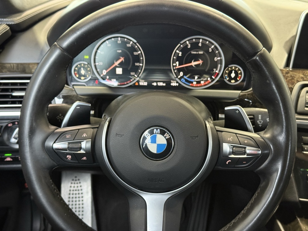 Vehicle image 19 of 20