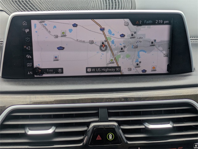 Vehicle image 20 of 30