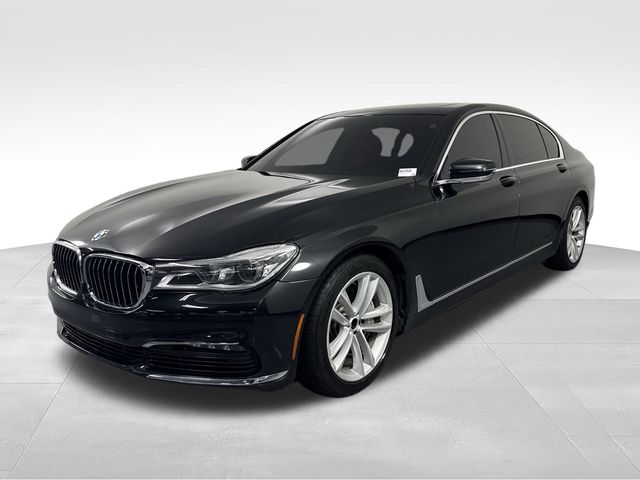 2016 BMW 7 Series 750i xDrive Image 1 of 38