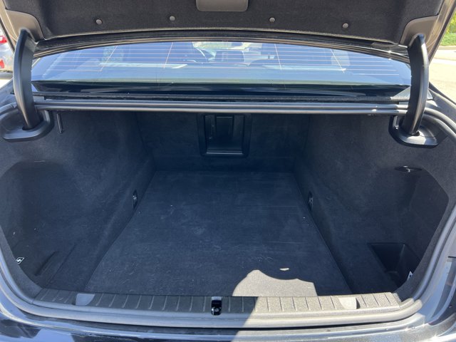 Vehicle image 9 of 33