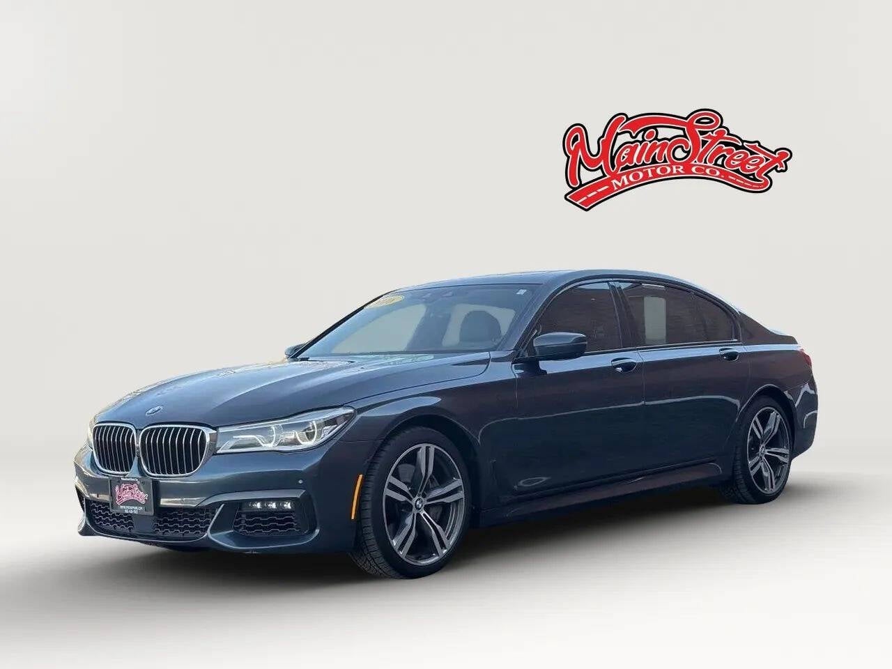 2016 BMW 7 Series 750i xDrive Image 1 of 39