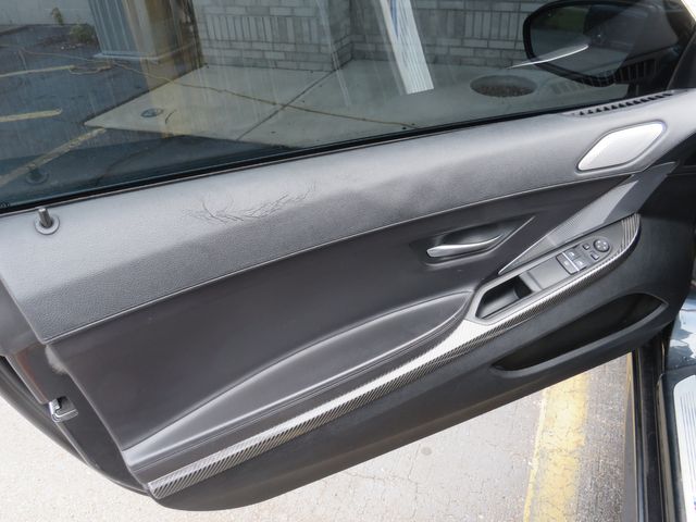 Vehicle image 15 of 27