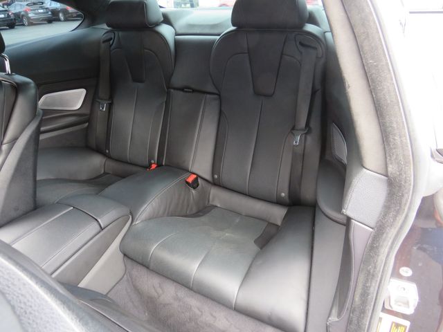Vehicle image 12 of 27