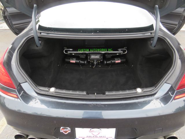 Vehicle image 3 of 27
