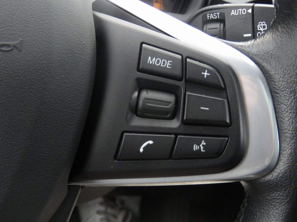 Vehicle image 23 of 28