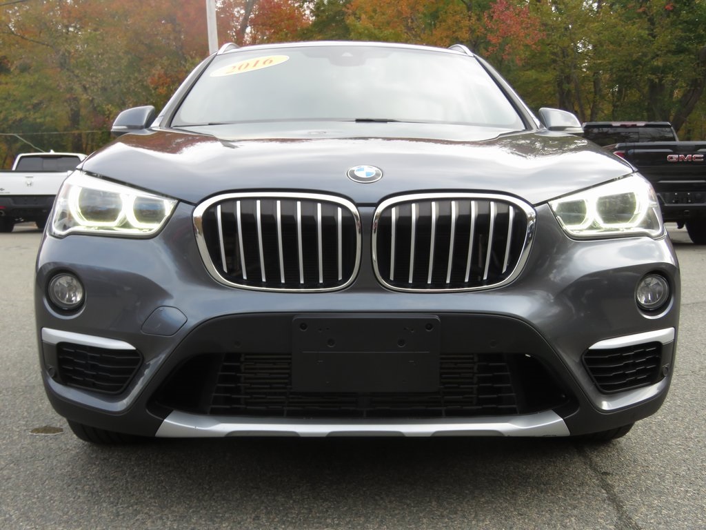 Vehicle image 4 of 28