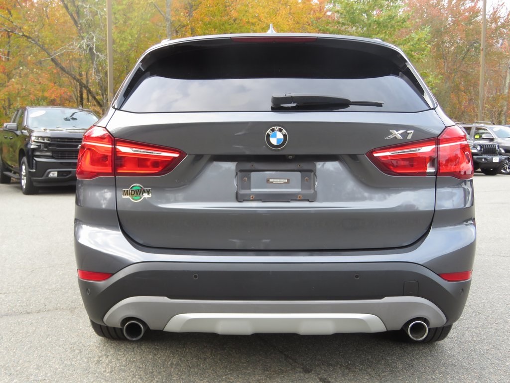 Vehicle image 5 of 28