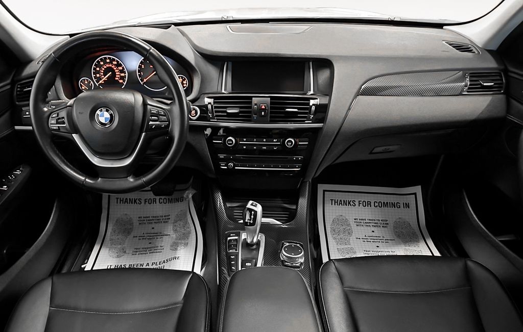 Vehicle image 14 of 41