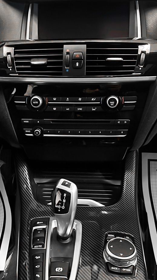 Vehicle image 15 of 41