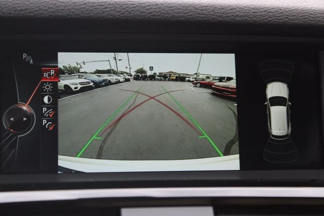 Vehicle image 12 of 45