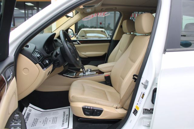 Vehicle image 9 of 45