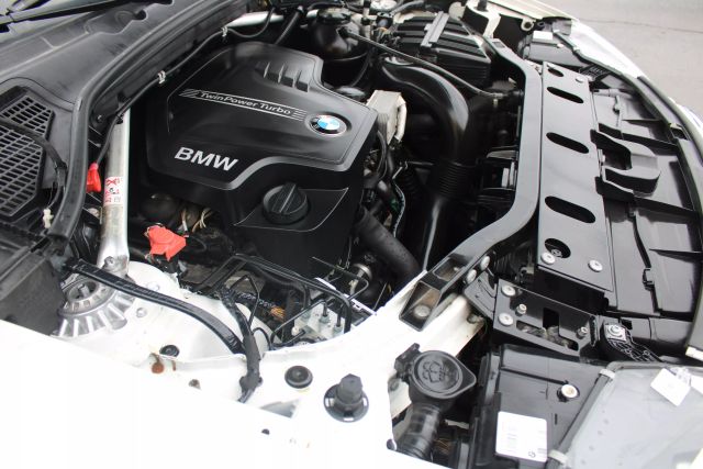 Vehicle image 43 of 45