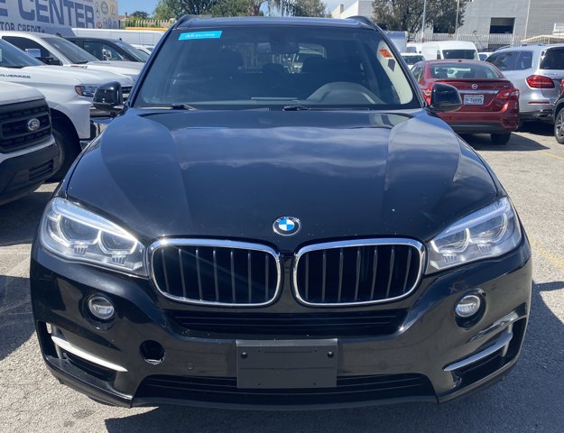 Vehicle image 6 of 19