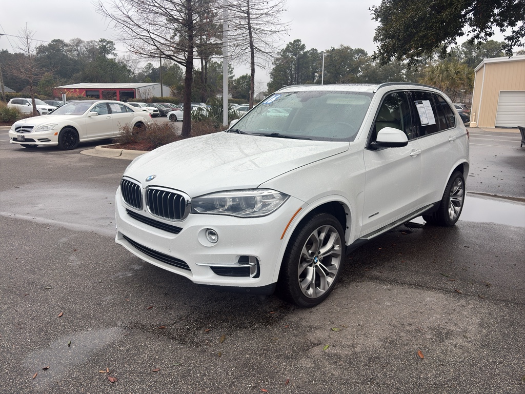 2016 BMW X5 sDrive35i Image 1 of 24