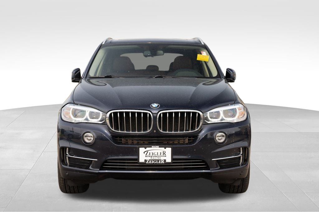 Vehicle image 2 of 45
